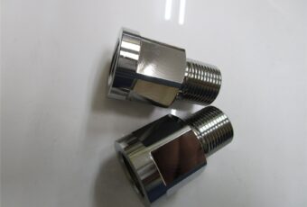 真鍮製ジョイントへの三価クロムメッキ加工｜大阪市
