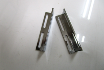 アルミ製アングルへのニッケルクロムメッキ加工｜大阪市